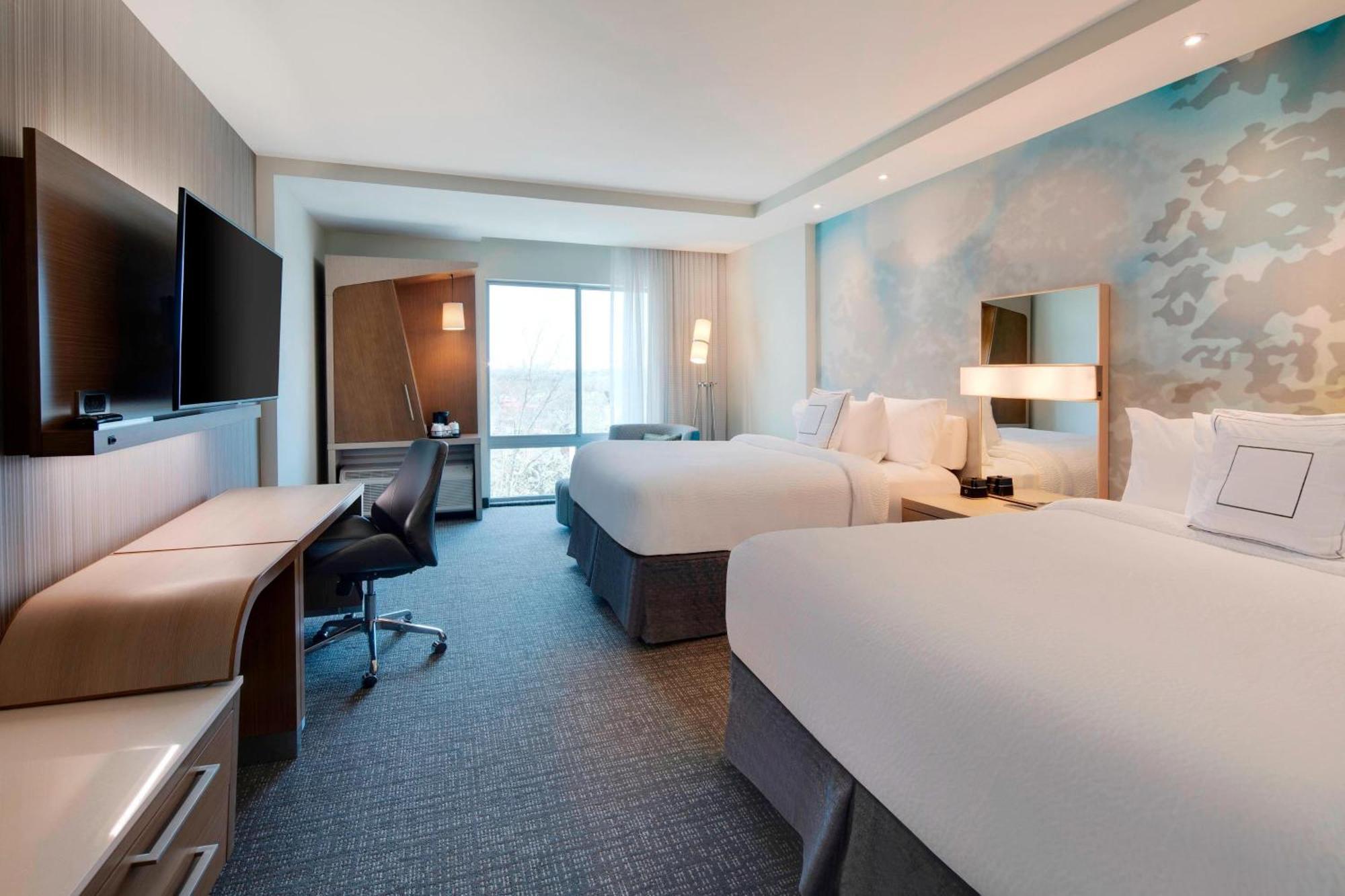 Courtyard By Marriott Atlanta Vinings/Galleria Смирна Экстерьер фото