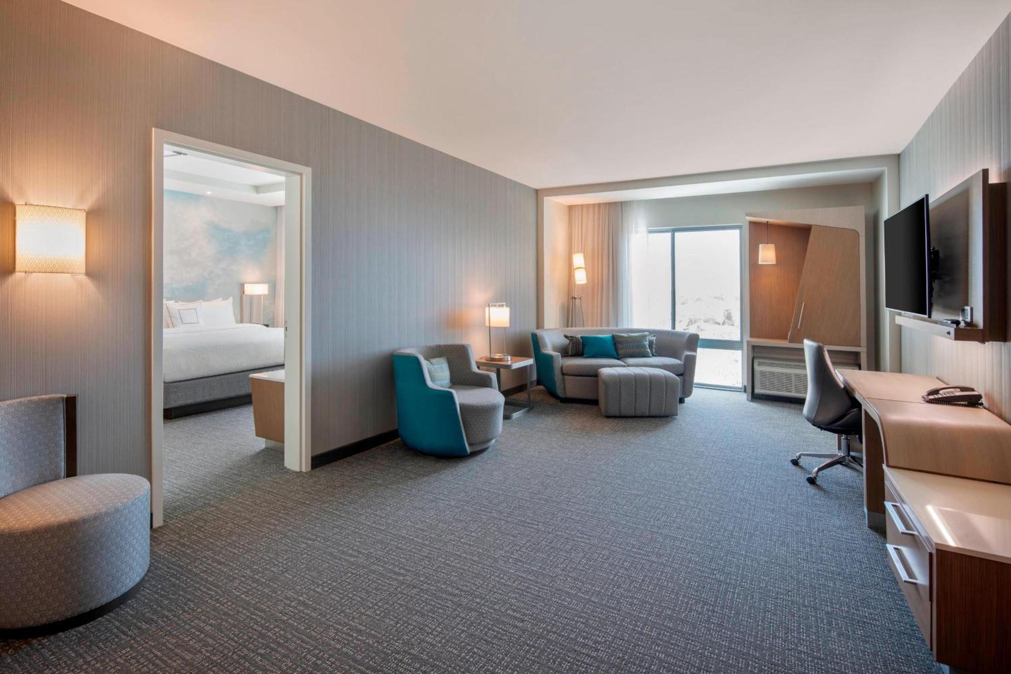 Courtyard By Marriott Atlanta Vinings/Galleria Смирна Экстерьер фото