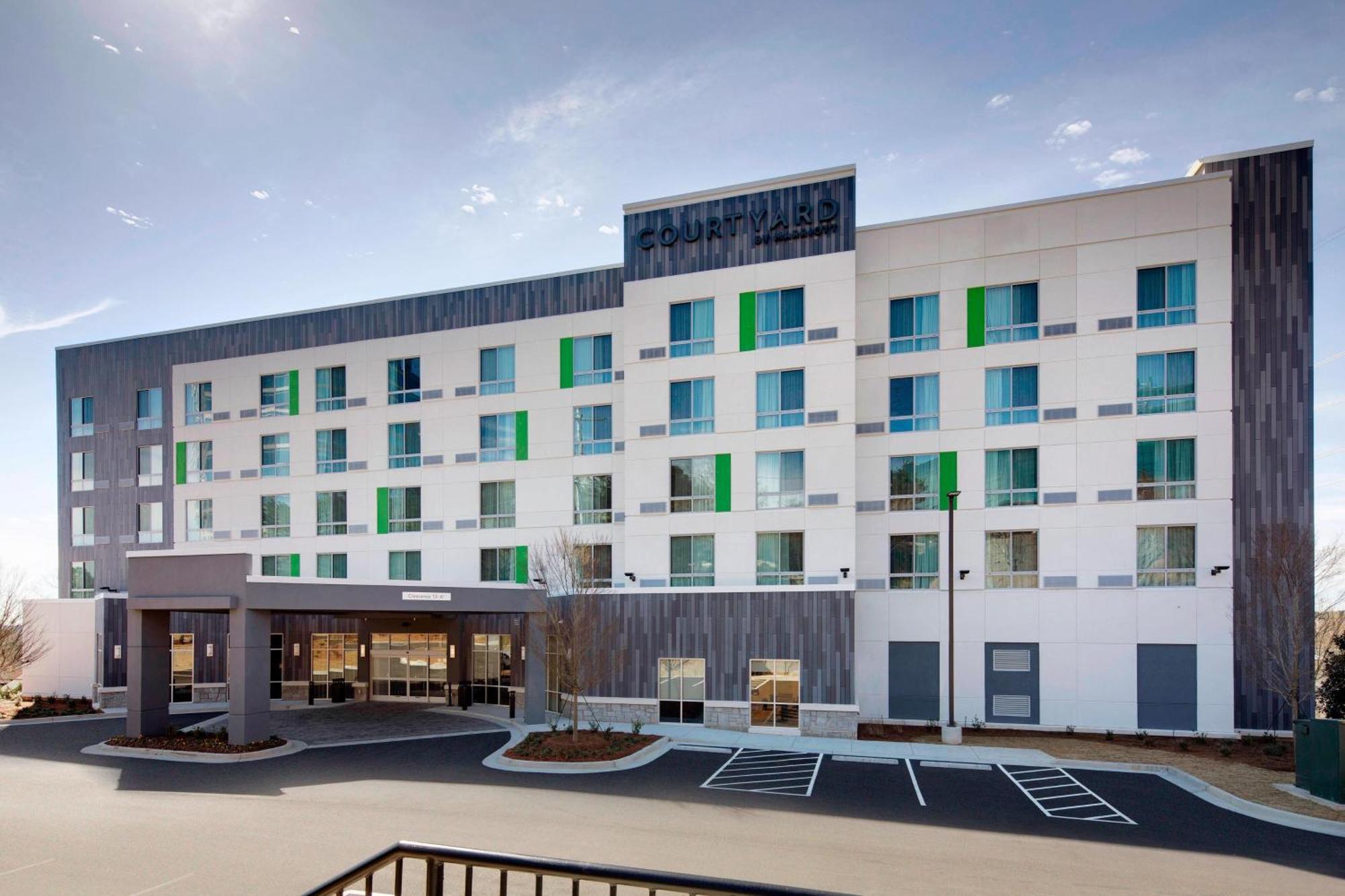 Courtyard By Marriott Atlanta Vinings/Galleria Смирна Экстерьер фото