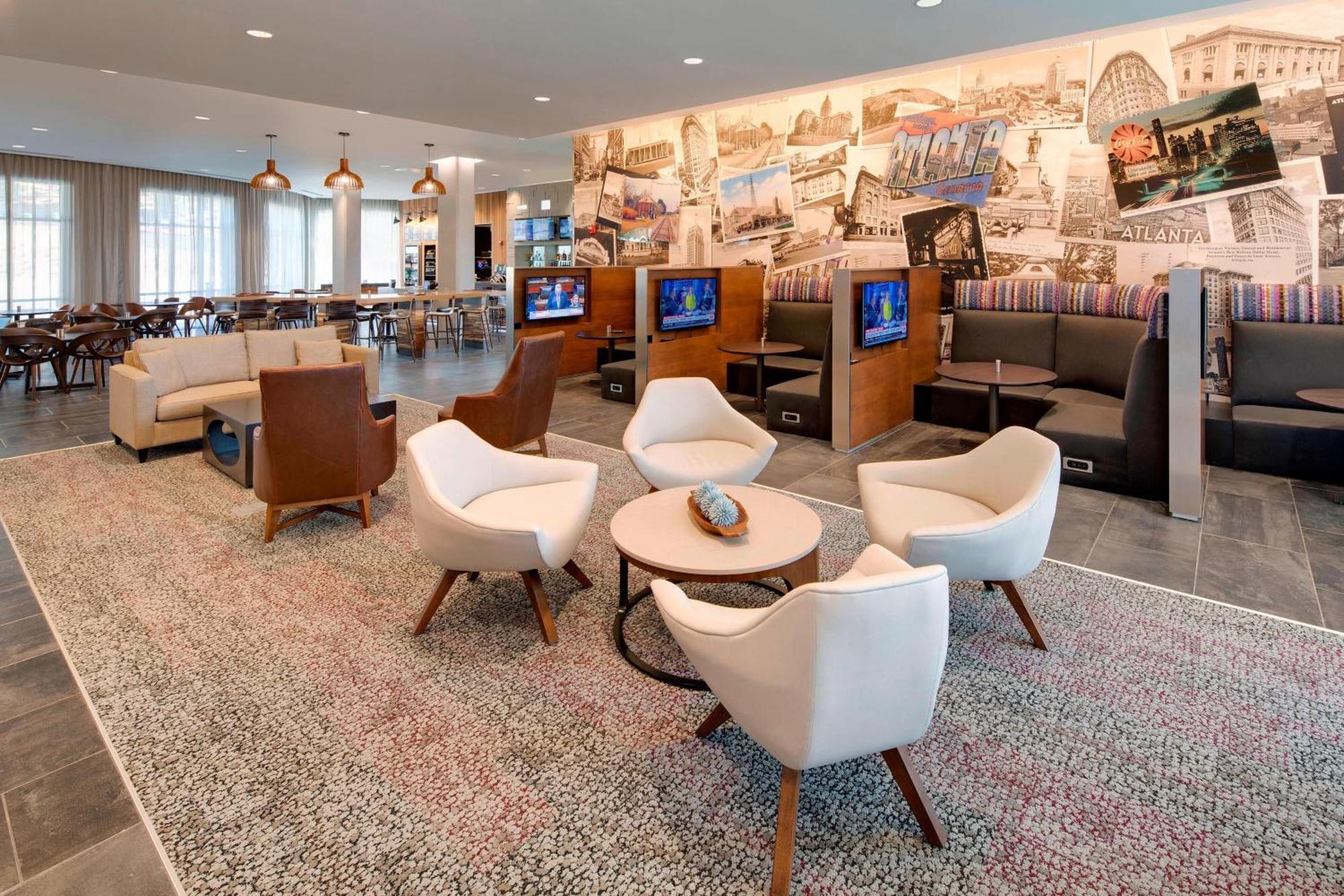 Courtyard By Marriott Atlanta Vinings/Galleria Смирна Экстерьер фото